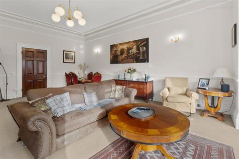 2 bedroom flat for sale, Boyne House, 55 Blackwater Road, Eastbourne