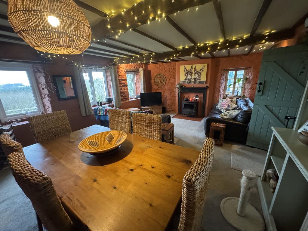 Living room (second image)