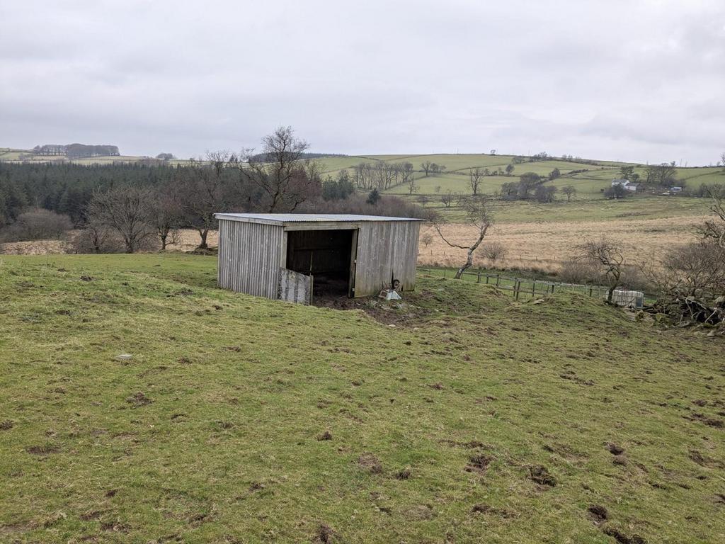 Field shelter
