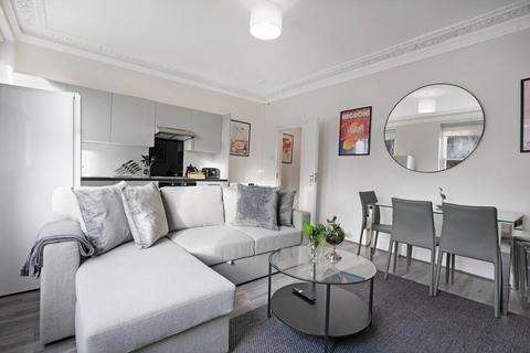 3 bedroom flat to rent, Archway Road, London, N6