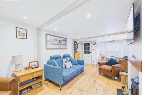 2 bedroom terraced house for sale, Irsha Street, Appledore