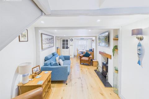 2 bedroom terraced house for sale, Irsha Street, Appledore