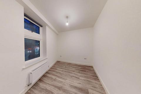 1 bedroom flat to rent, Church Street, Enfield, Greater London, EN2