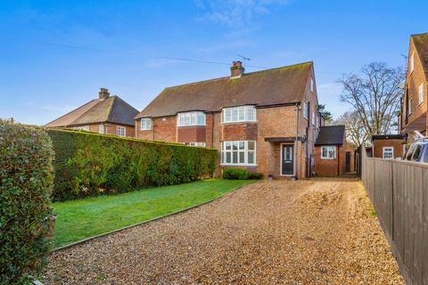 undefined, Lakes Lane, Beaconsfield HP9