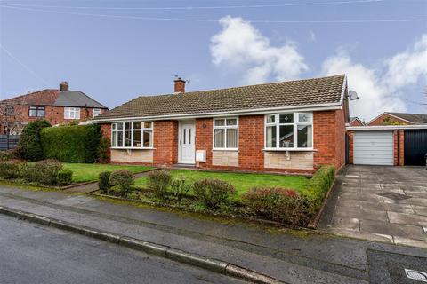 3 bedroom detached bungalow for sale, Greenacres Close, Leigh, Greater Manchester