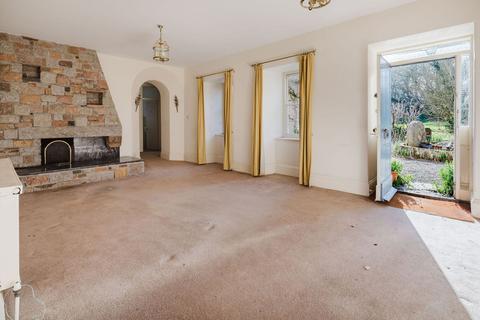 4 bedroom house for sale, La Ruelle Vaucluse, St. Helier JE2
