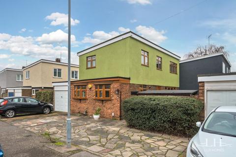 undefined, Elder Way, Rainham