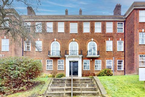 2 bedroom apartment for sale, Aylmer Road, London N2