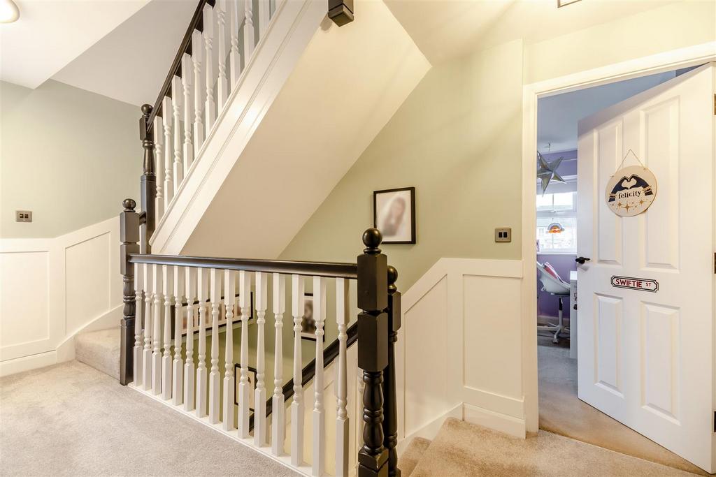 8677377-interior31.jpg