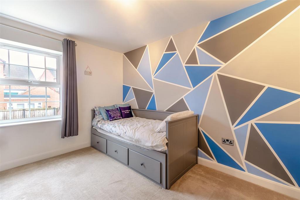 8677377-interior25.jpg