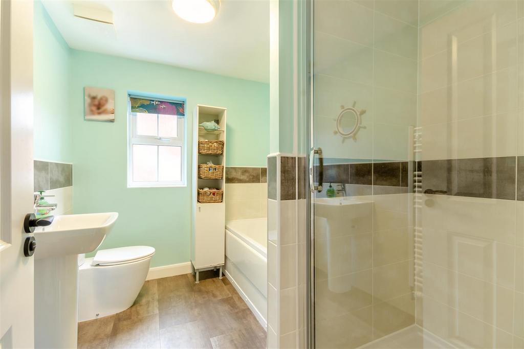 8677377-interior28.jpg