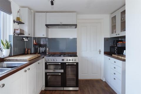 undefined, New Causeway, Reigate