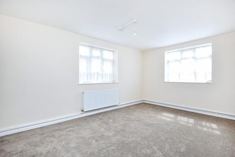 2 bedroom flat to rent, Beaconsfield Road, London, N11