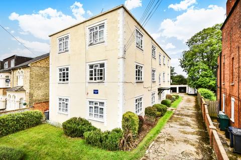 2 bedroom flat to rent, Beaconsfield Road, London, N11