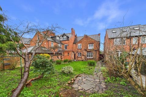 5 bedroom semi-detached house for sale, Clarendon Park Road, Clarendon Park, Leicester