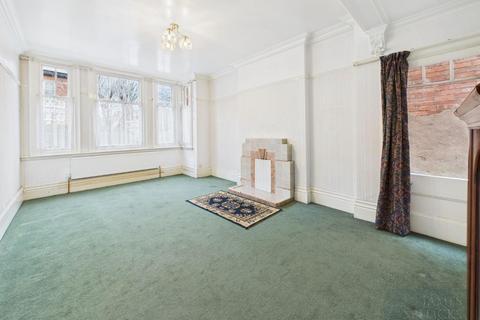 undefined, Clarendon Park Road, Clarendon Park, Leicester