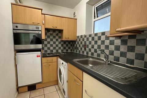 1 bedroom flat for sale, 130 Wellesley Court, Maida Vale, London, W9 1RN