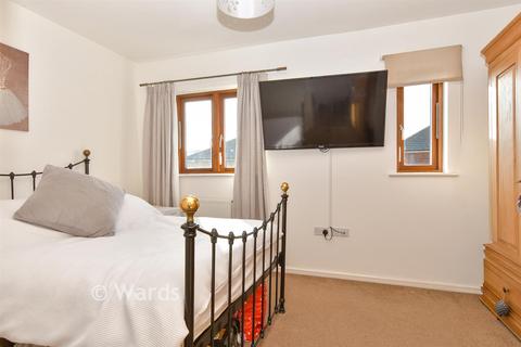 undefined, Baffin Road, Gravesend DA12