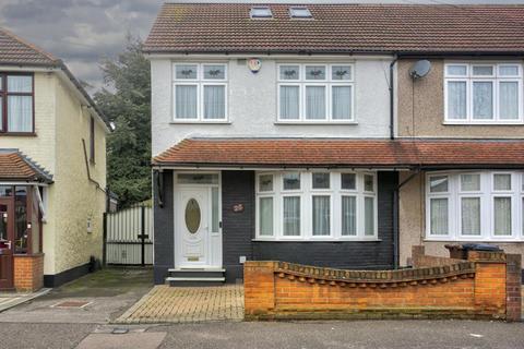 undefined, Winifred Road, Dagenham RM8