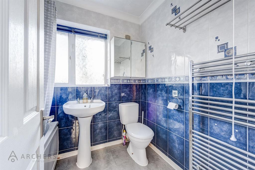 19 Hallgate Road(Interior)-13.jpg