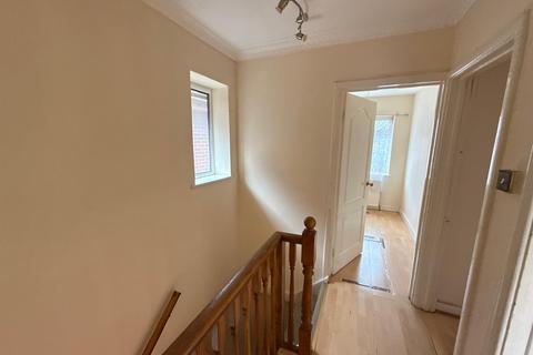 undefined, Kings Road, Harrow HA2