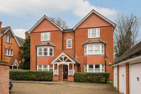 undefined, Kingston Road, London SW19