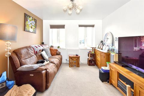 4 bedroom detached house for sale, Mallow Drive, Stone Cross, Pevensey