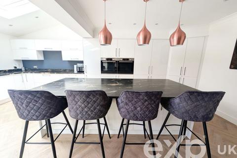 undefined, Meteor Road, West Malling ME19