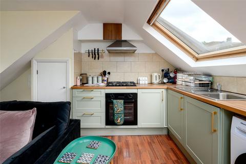 3 bedroom apartment for sale, Gauden Road, London, SW4