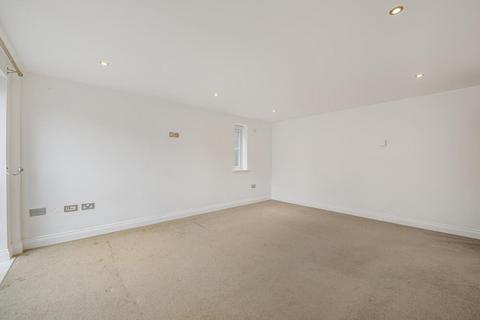 2 bedroom flat for sale, 2 Lansdowne Road, Bromley