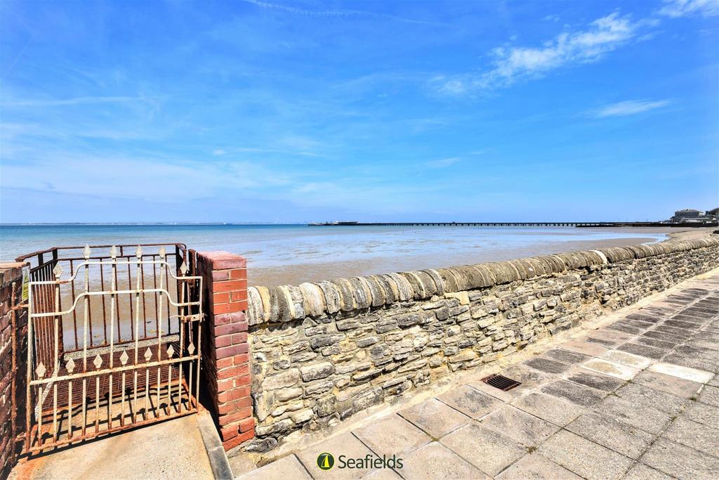 Seaside Terrace