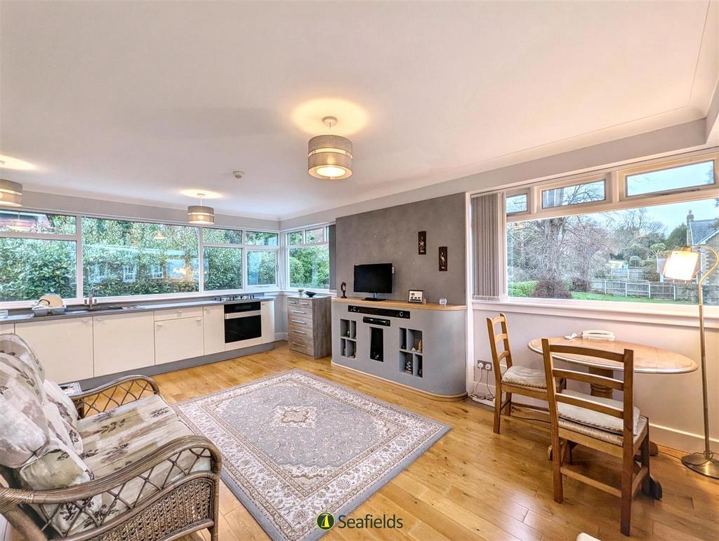 Kitchen Sitting Room