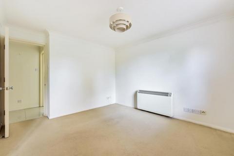 1 bedroom flat for sale, High Wycombe,  Buckinghamshire,  HP11