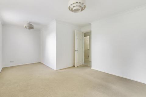 1 bedroom flat for sale, High Wycombe,  Buckinghamshire,  HP11