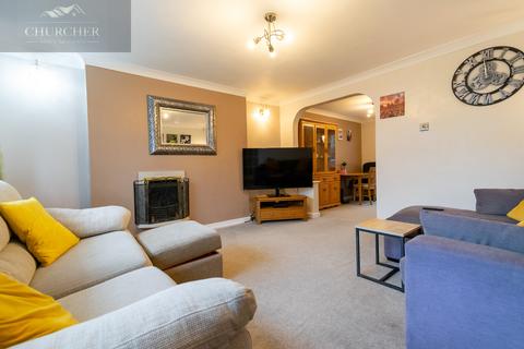 undefined, Ormskirk L39