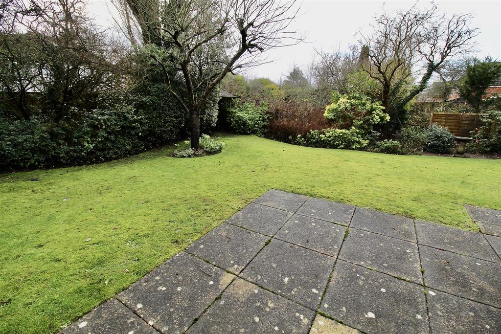 Communal Rear Garden