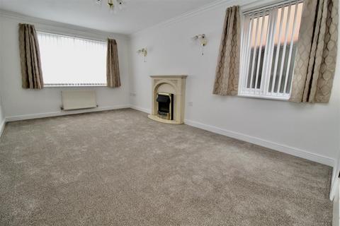2 bedroom flat for sale, 39 Queslett Road, Birmingham B43