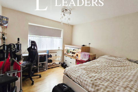 2 bedroom flat to rent, Beech Court, Beech Street, LN5