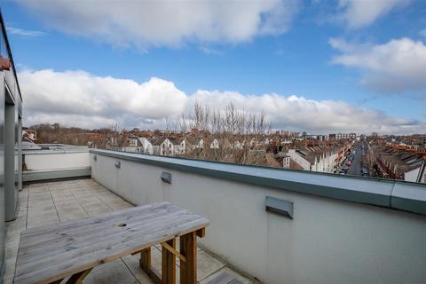 3 bedroom penthouse for sale, 6 Montefiore Road, Hove BN3