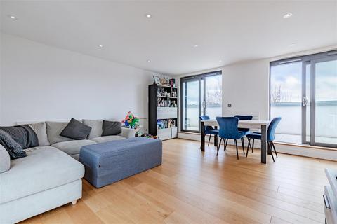 3 bedroom penthouse for sale, 6 Montefiore Road, Hove BN3