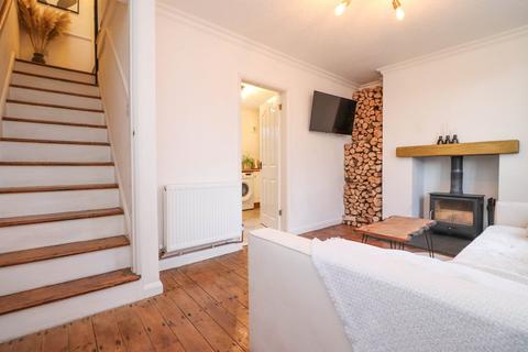 2 bedroom end of terrace house for sale, Newtown Close, Carlisle, CA2