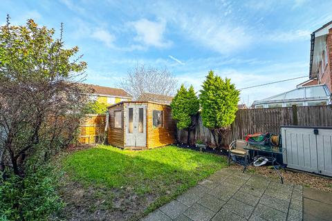 2 bedroom semi-detached house for sale, Kenwyn Close, Taunton, Somerset