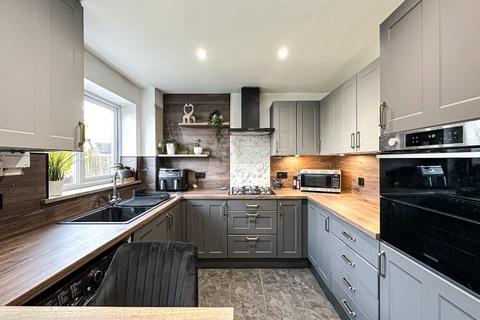 2 bedroom semi-detached house for sale, Kenwyn Close, Taunton, Somerset