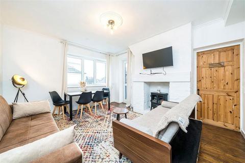 Blackwall Lane, London SE10