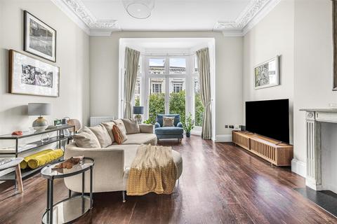 2 bedroom flat for sale, Buckland Crescent, Belsize Park, NW3