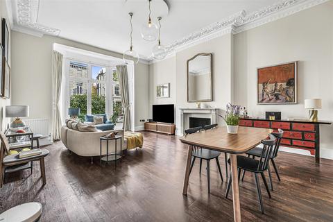 2 bedroom flat for sale, Buckland Crescent, Belsize Park, NW3