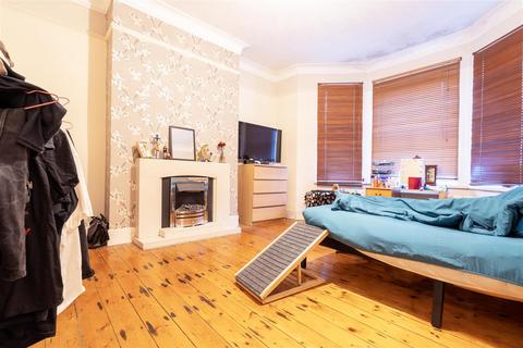 2 bedroom flat for sale, Park Road, Wallsend