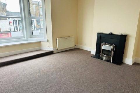 2 bedroom flat to rent, Northdown Road, Kent CT9