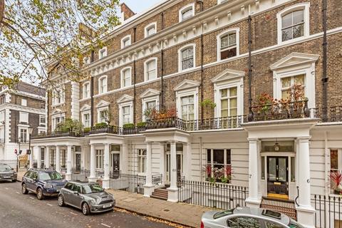 3 bedroom flat for sale, Onslow Square, London SW7