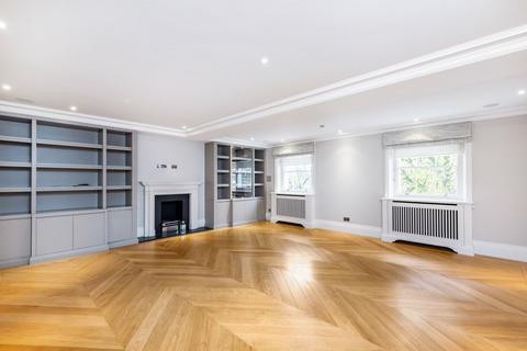3 bedroom flat for sale, Onslow Square, London SW7